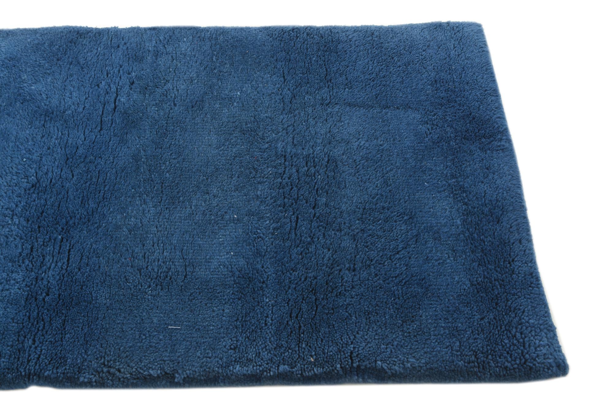 2' 6 x 4' 6 Hand Knotted Moroccan Wool Rug