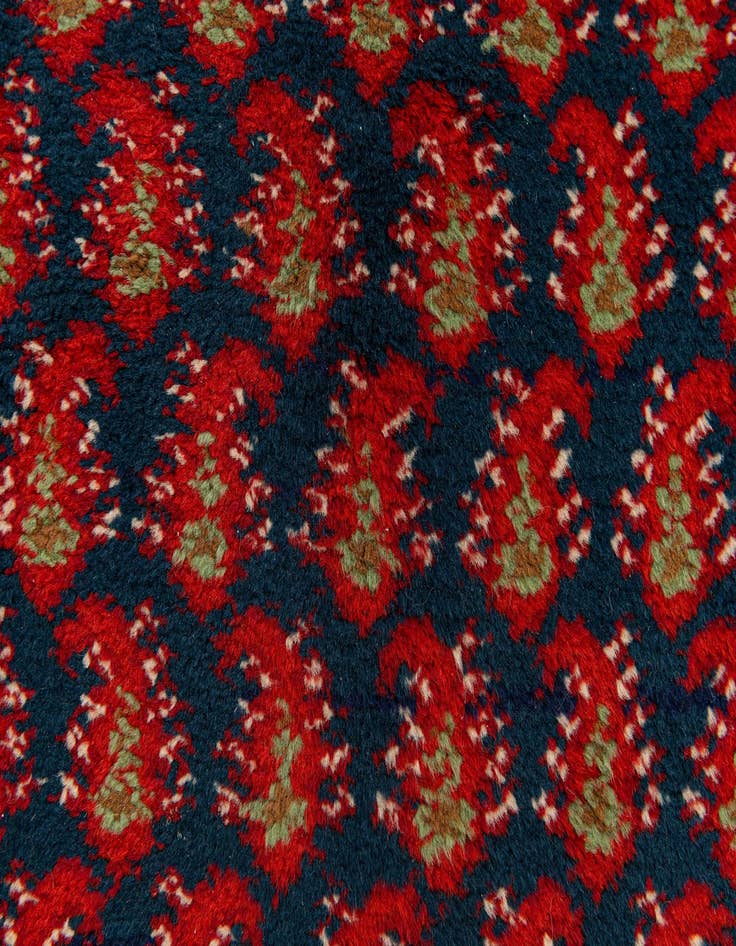 Detail image of 2' 6 x 4' 6  Hand Knotted Moroccan Wool Rug