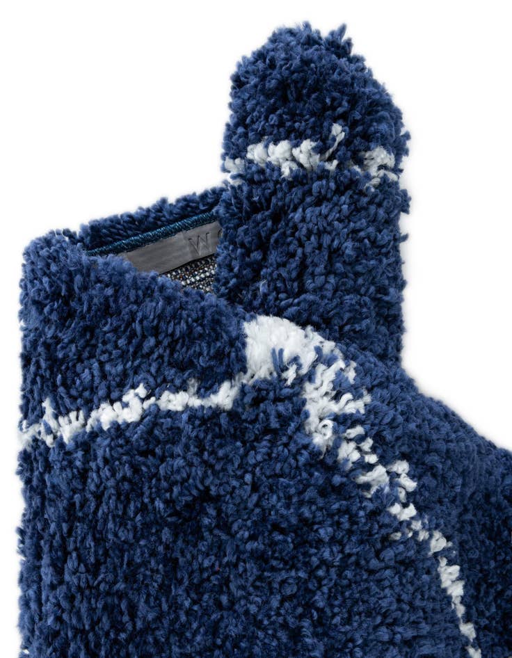 Detail image of 9' x 12' 2 Moroccan Shag Rug