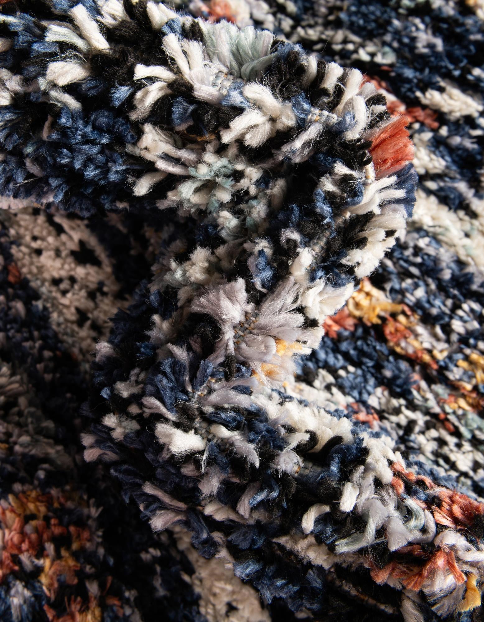 2' 2 x 3' Morocco Rug