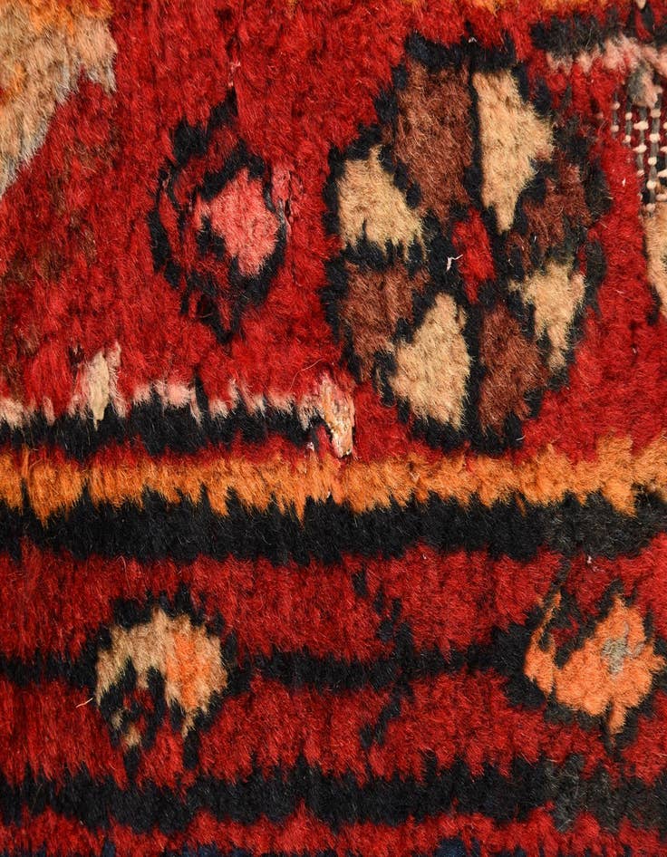 Detail image of 3' 4 x 5' 4 Hand Knotted Nahavand Persian Wool Rug