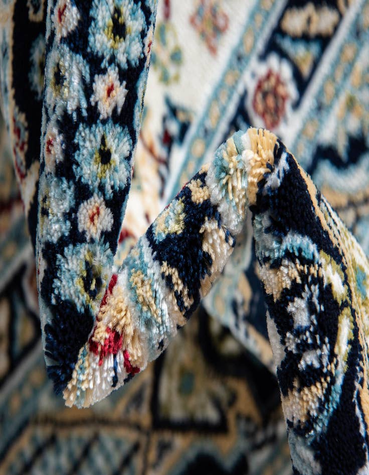Detail image of 5' x 8' Nain Design Rug