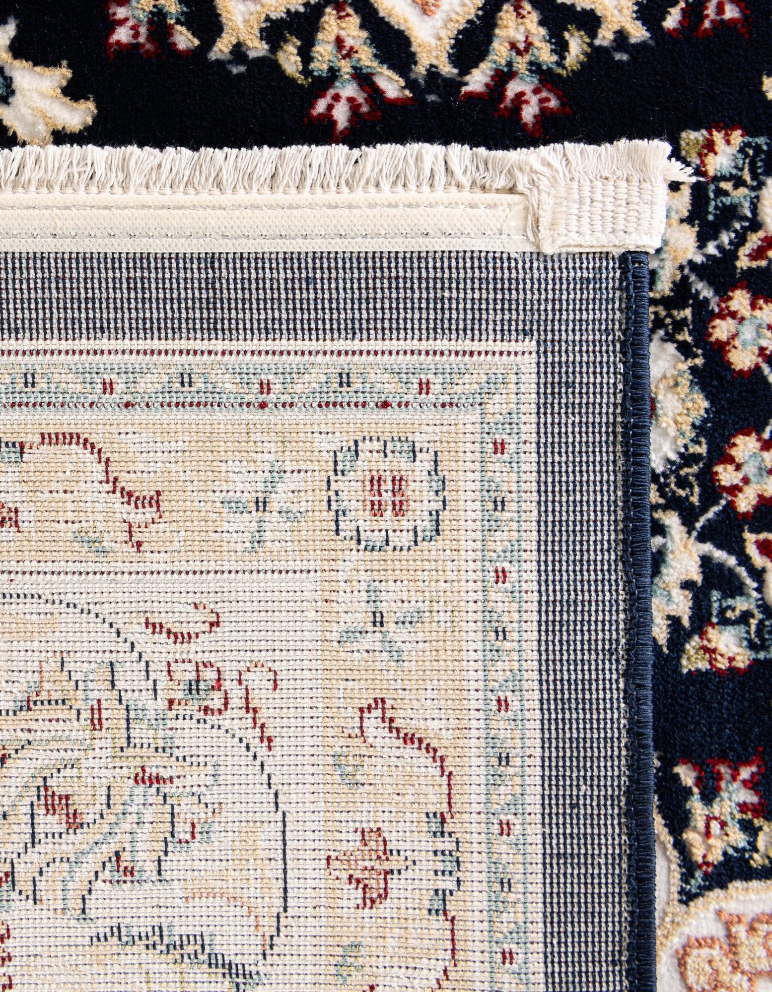 5' x 8' Nain Design Rug