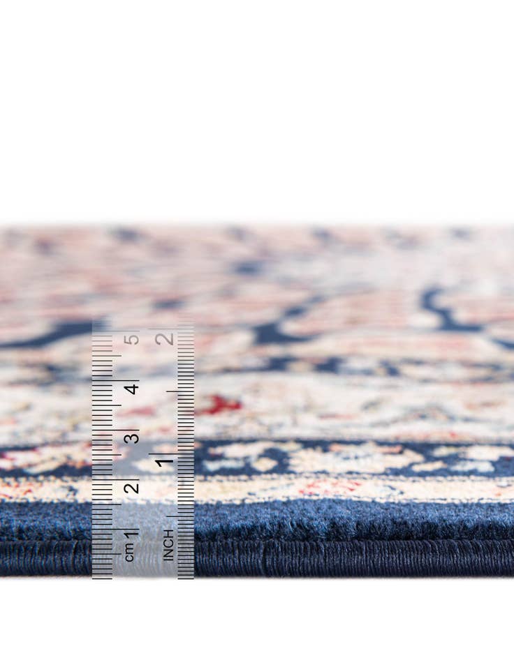 Detail image of 160cm x 245cm Nain Design Alfombra