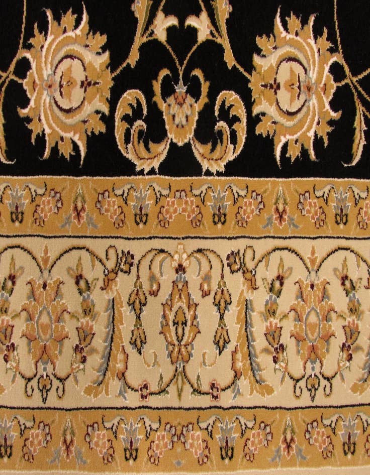 Detail image of 6' 2 x 10' Nain Rug