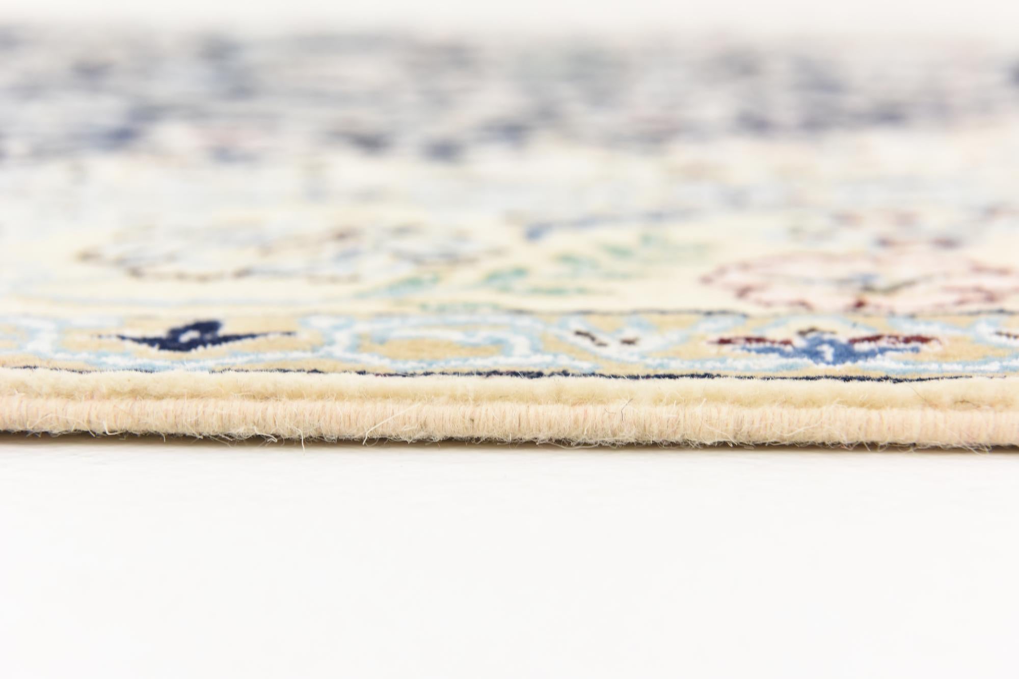 5' 2 x 8' 3 Hand Knotted Nain Persian Rug