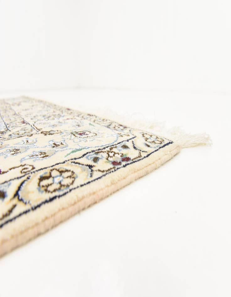 Detail image of 5' 2 x 8' 3  Hand Knotted Nain Persian Rug