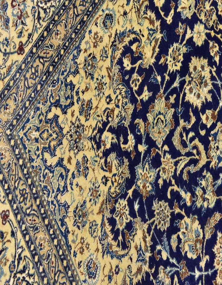 Detail image of 6' 8 x 11' 5  Hand Knotted Nain Persian Rug