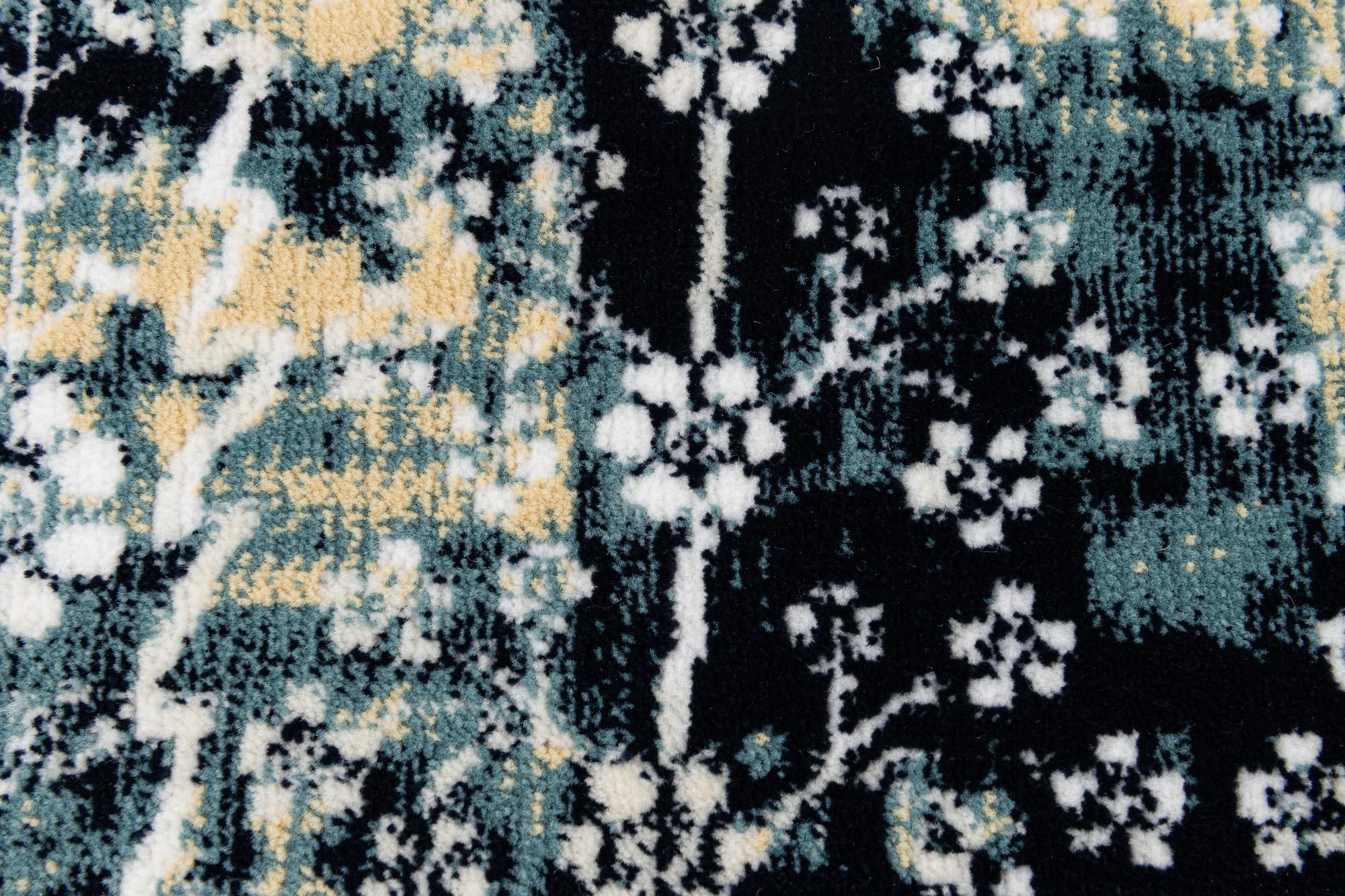 5' 2 x 7' 9 Nain Rug