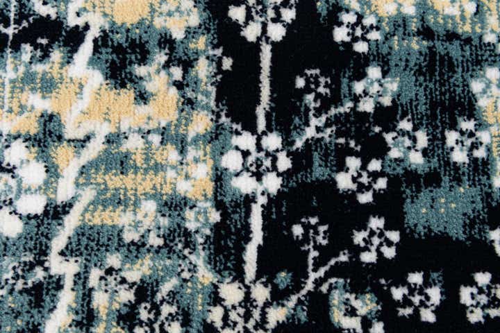 5' 2 x 7' 9 Nain Rug