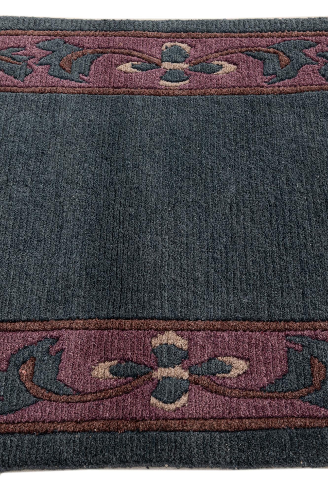 2' 7 x 4' 9 Hand Knotted Nepal Wool Rug
