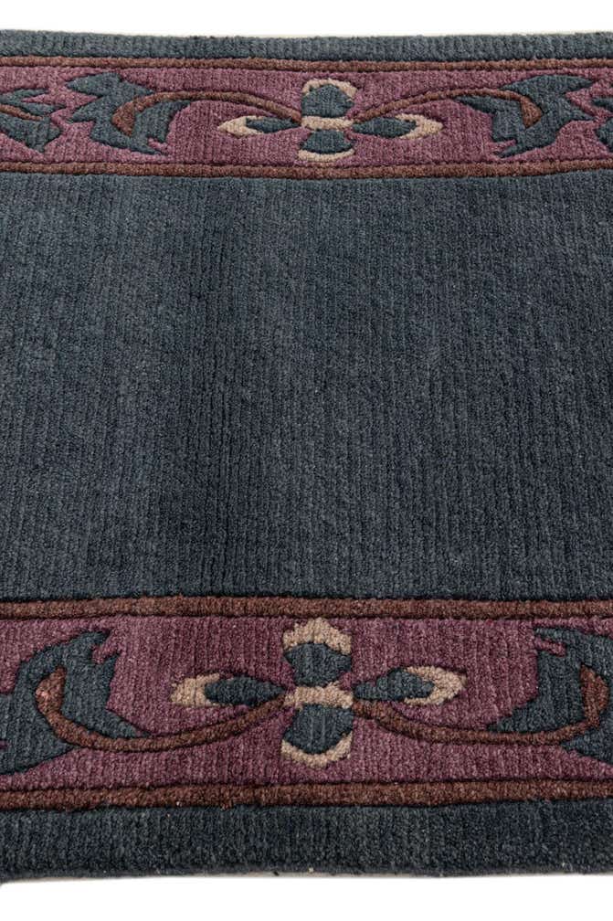 2' 7 x 4' 9 Hand Knotted Nepal Wool Rug