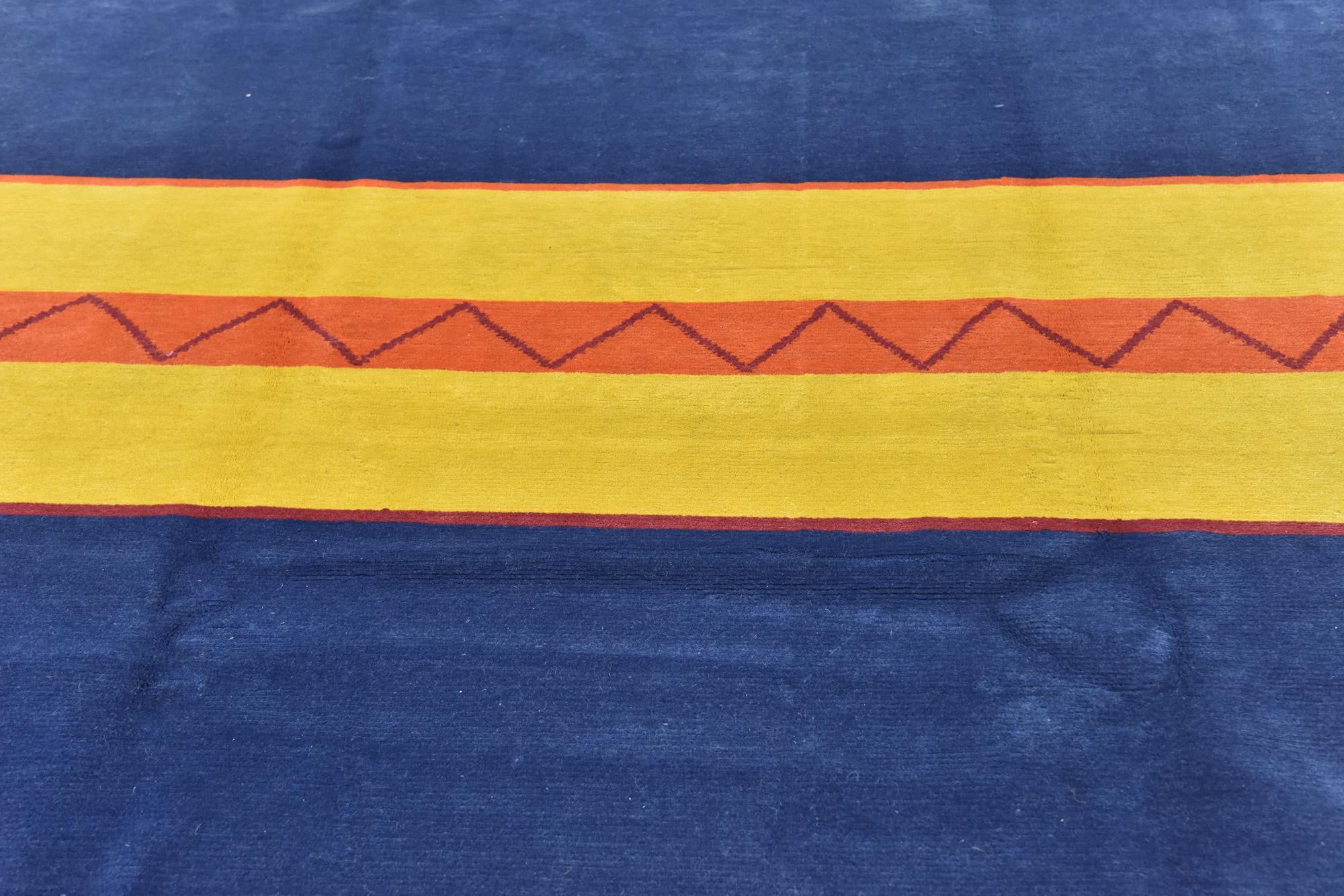 6' 8 x 9' 10 Hand Knotted Nepal Wool Rug