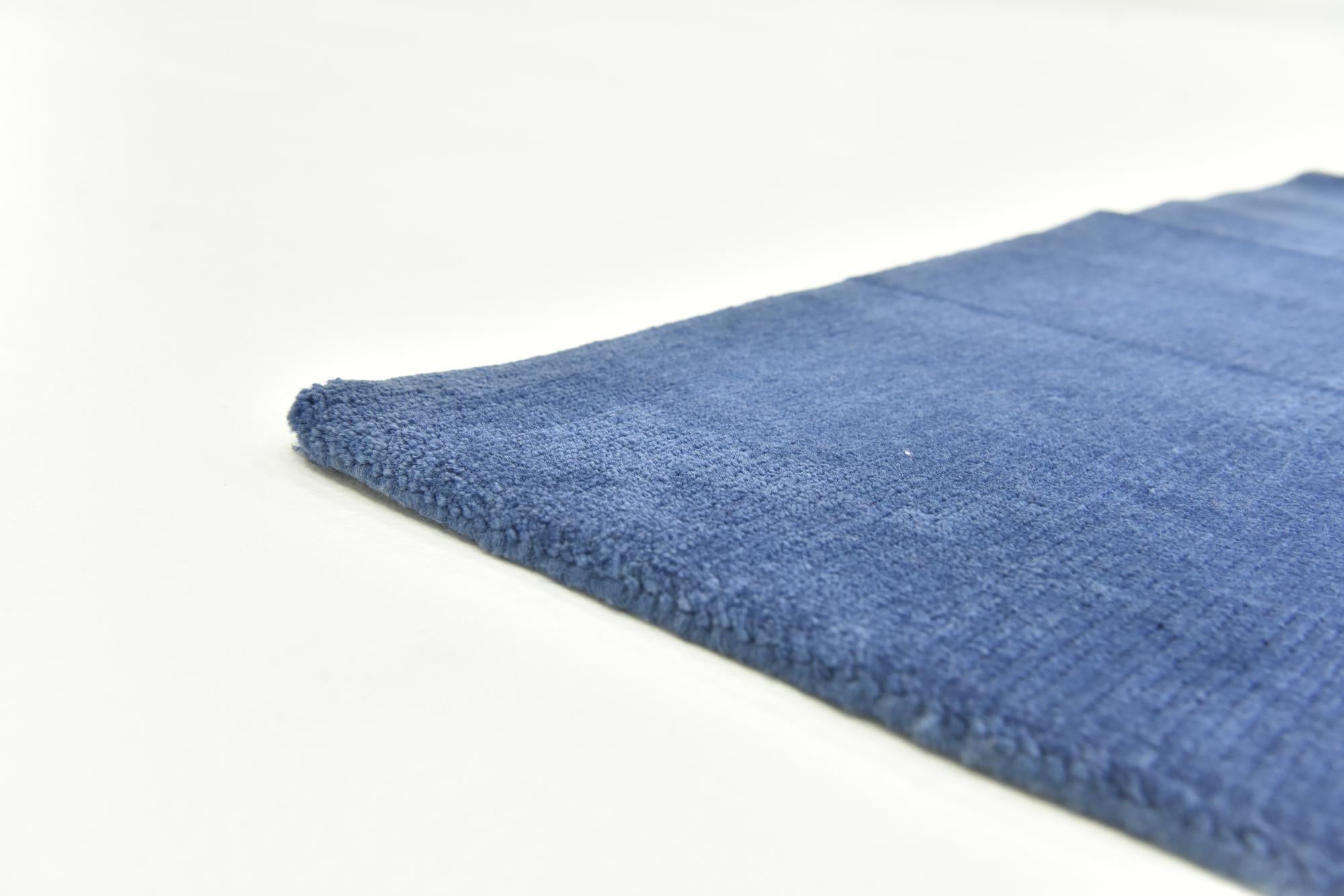 6' 8 x 9' 10 Hand Knotted Nepal Wool Rug
