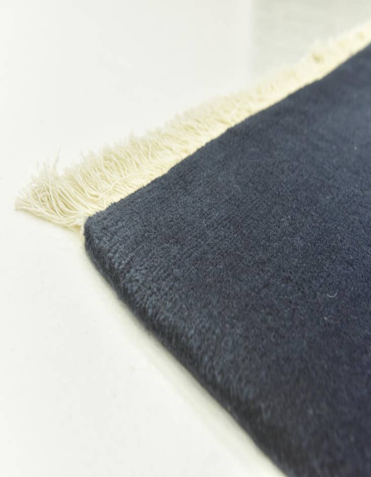 Detail image of 5' 7 x 7' 10  Hand Knotted Nepal Wool Rug