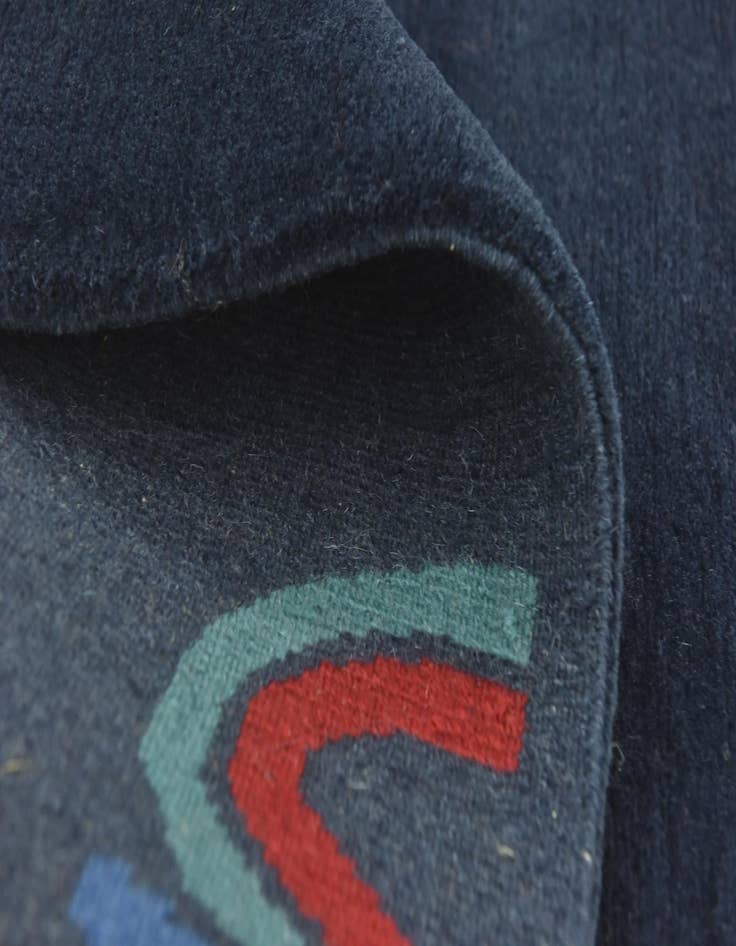 Detail image of 5' 7 x 7' 10  Hand Knotted Nepal Wool Rug