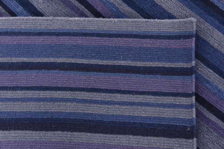 4' 9 x 6' 7 Hand Knotted Nepal Wool Rug