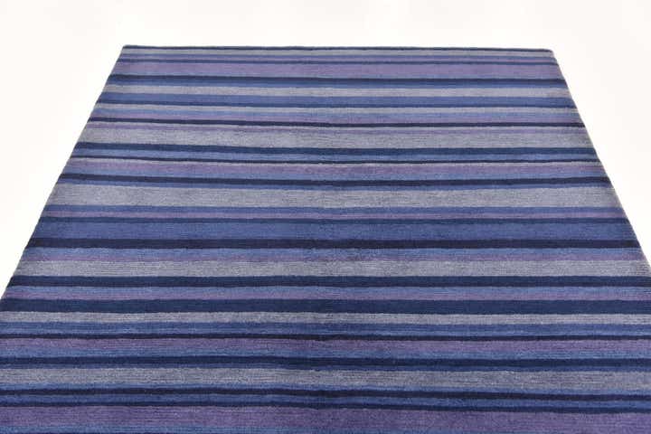 4' 9 x 6' 7 Hand Knotted Nepal Wool Rug