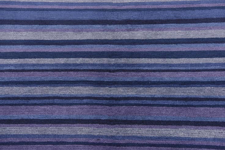 Detail image of 4' 9 x 6' 7 Hand Knotted Nepal Wool Rug