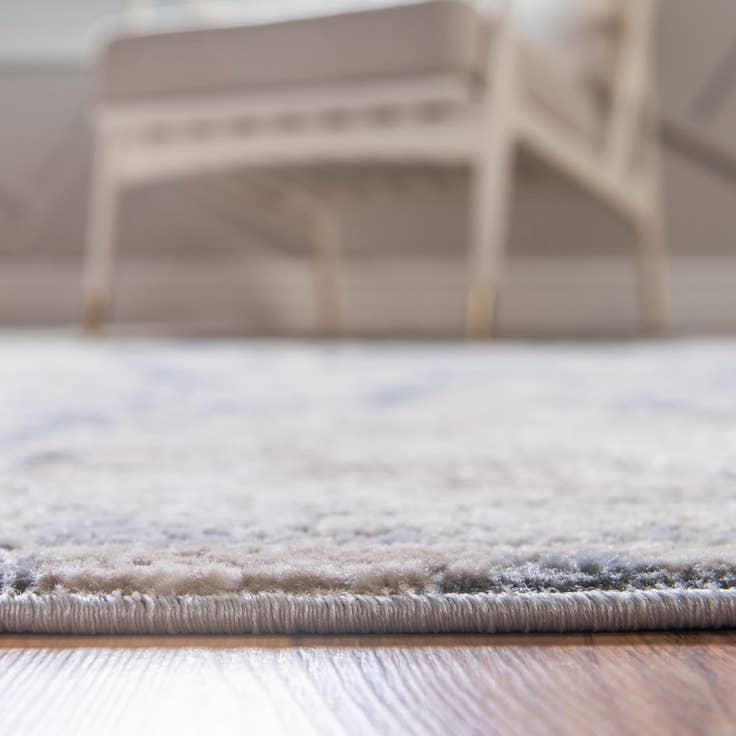 Detail image of 9' x 12' Oregon Rug