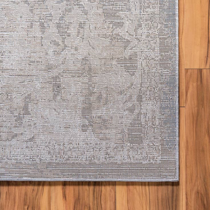 Detail image of 7' x 10' Oregon Rug