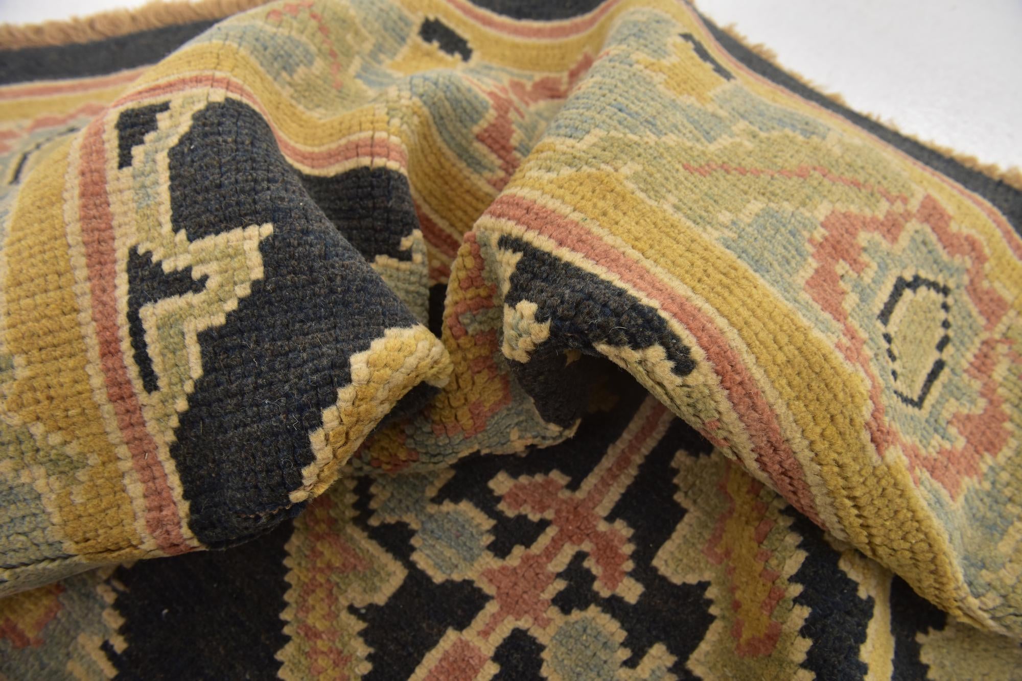 6' 9 x 8' 10 Hand Knotted Oushak Wool Rug