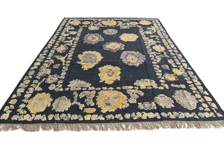 Detail image of 8' x 10' 2 Hand Knotted Oushak Wool Rug