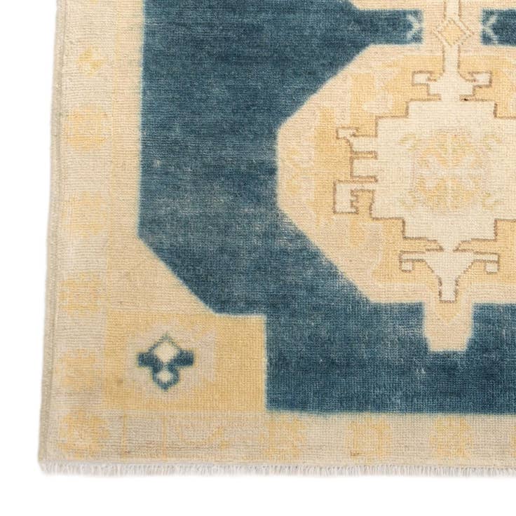Detail image of 3' 5 x 4' 10 Hand Knotted Oushak Wool Rug