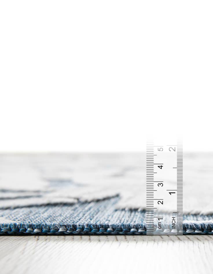 Detail image of 9' 9 x 12' Easy-Clean Botanical Indoor / Outdoor Rug