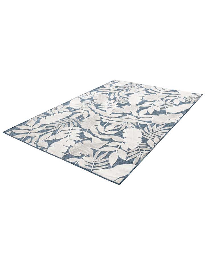 5' 2 x 8' Easy-Clean Botanical Indoor / Outdoor Rug