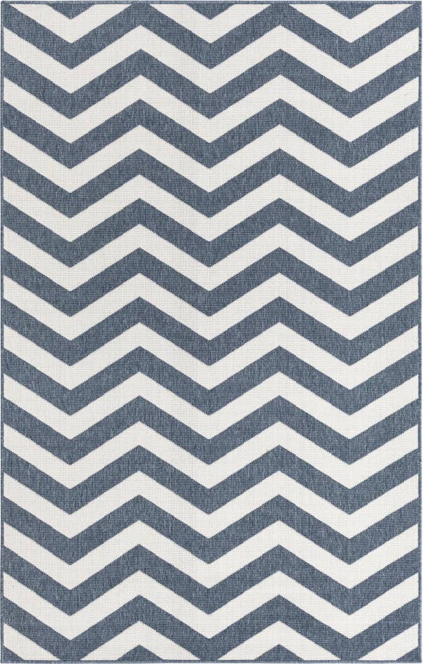 Detail image of 5' 3 x 8' Easy-Clean Coastal Indoor / Outdoor Rug