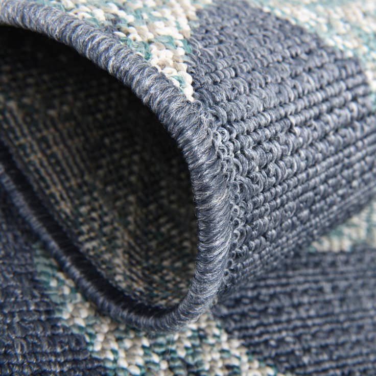 Detail image of 9' x 12' Easy-Clean Coastal Indoor / Outdoor Rug