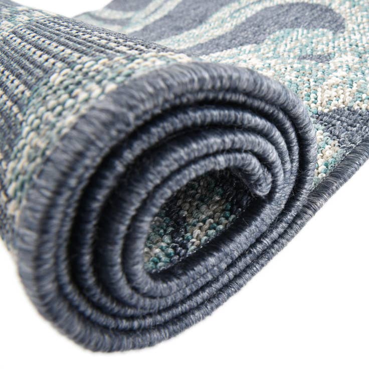 Detail image of 9' x 12' Easy-Clean Coastal Indoor / Outdoor Rug
