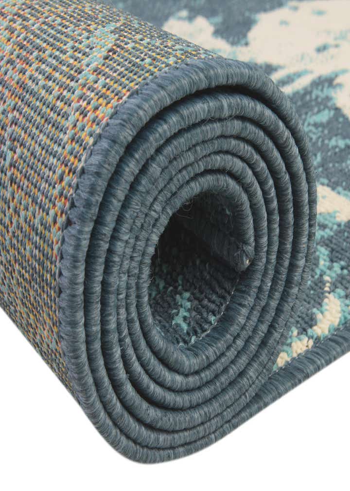 9' x 12' Easy-Clean Coastal Indoor / Outdoor Rug