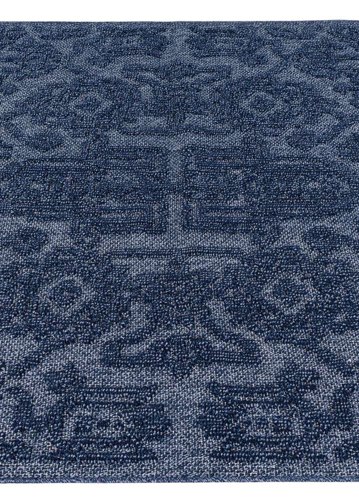 5' 3 x 7' 8 Easy-Clean Floral Indoor / Outdoor Rug