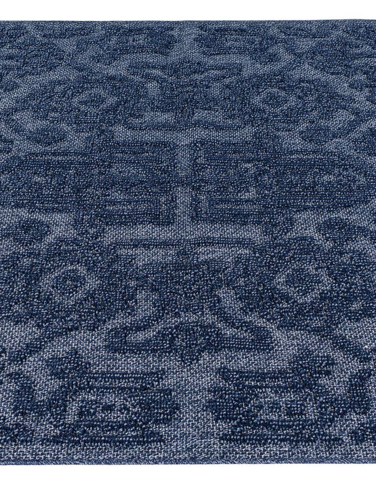 Detail image of 5' 3 x 7' 8  Washable Floral Indoor / Outdoor Rug