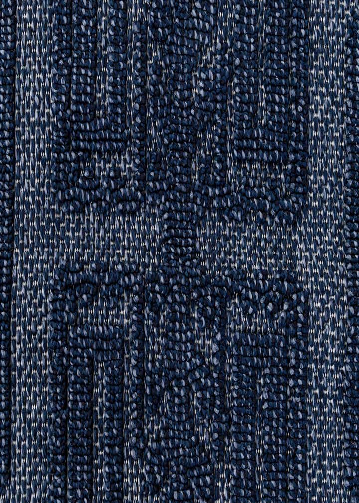 5' 3 x 7' 8 Easy-Clean Floral Indoor / Outdoor Rug