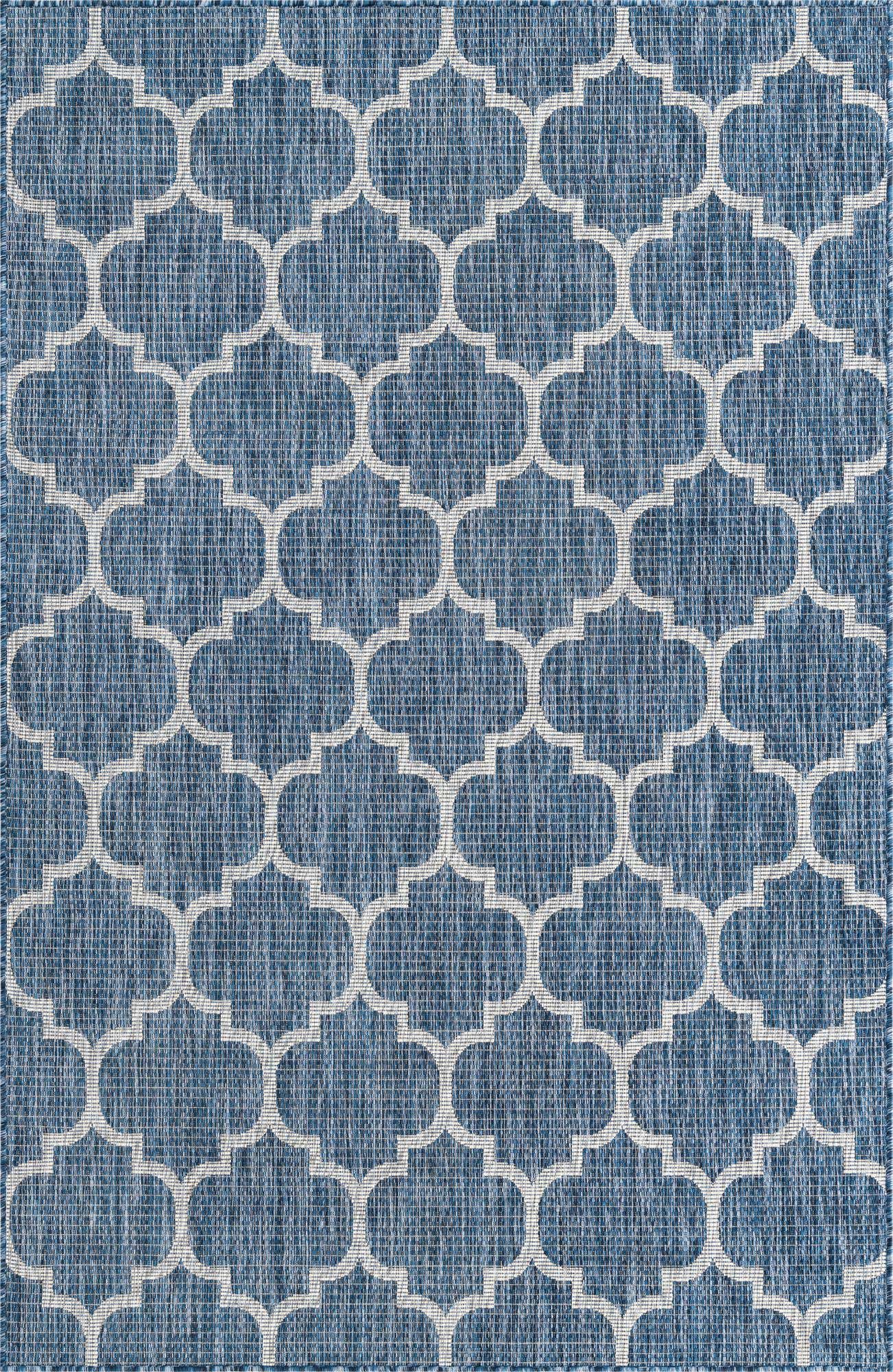 5' 3 x 8' Easy-Clean Lattice Indoor / Outdoor Rug