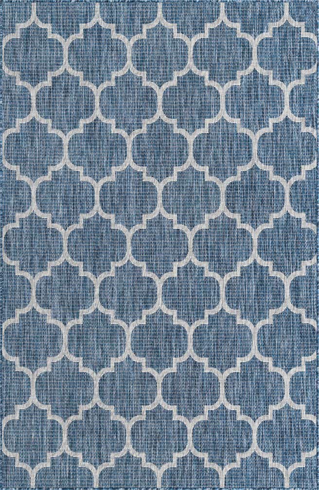 5' 3 x 8' Easy-Clean Lattice Indoor / Outdoor Rug