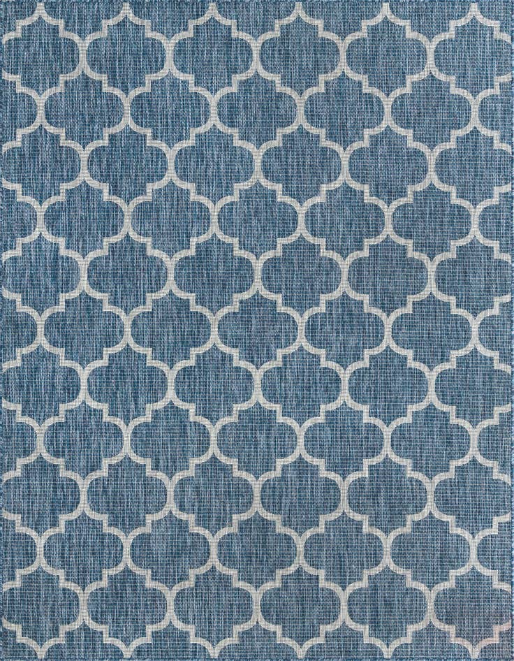 Detail image of 7' x 10' Easy-Clean Lattice Indoor / Outdoor Rug