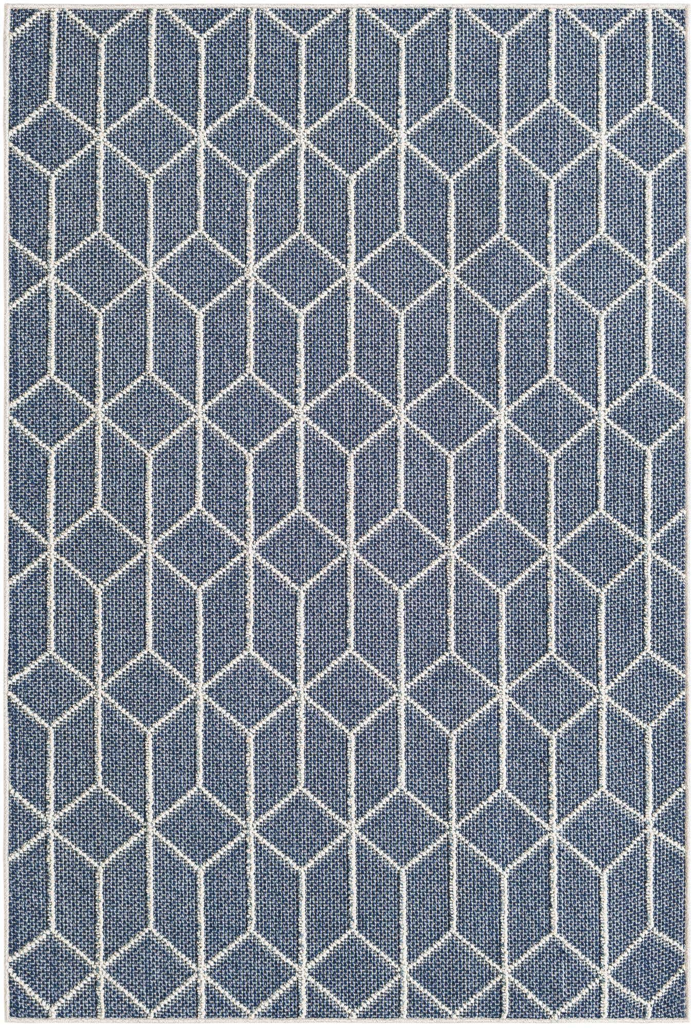 4' 1 x 6' 1 Easy-Clean Lattice Indoor / Outdoor Rug