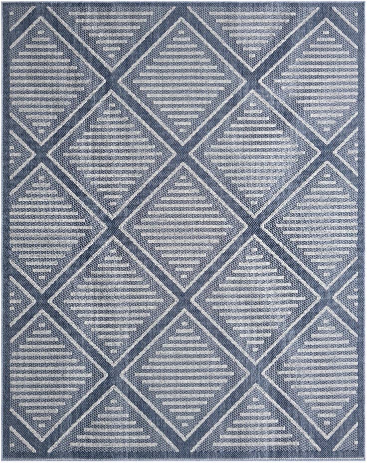 Detail image of 7' 10 x 10' Easy-Clean Lattice Indoor / Outdoor Rug
