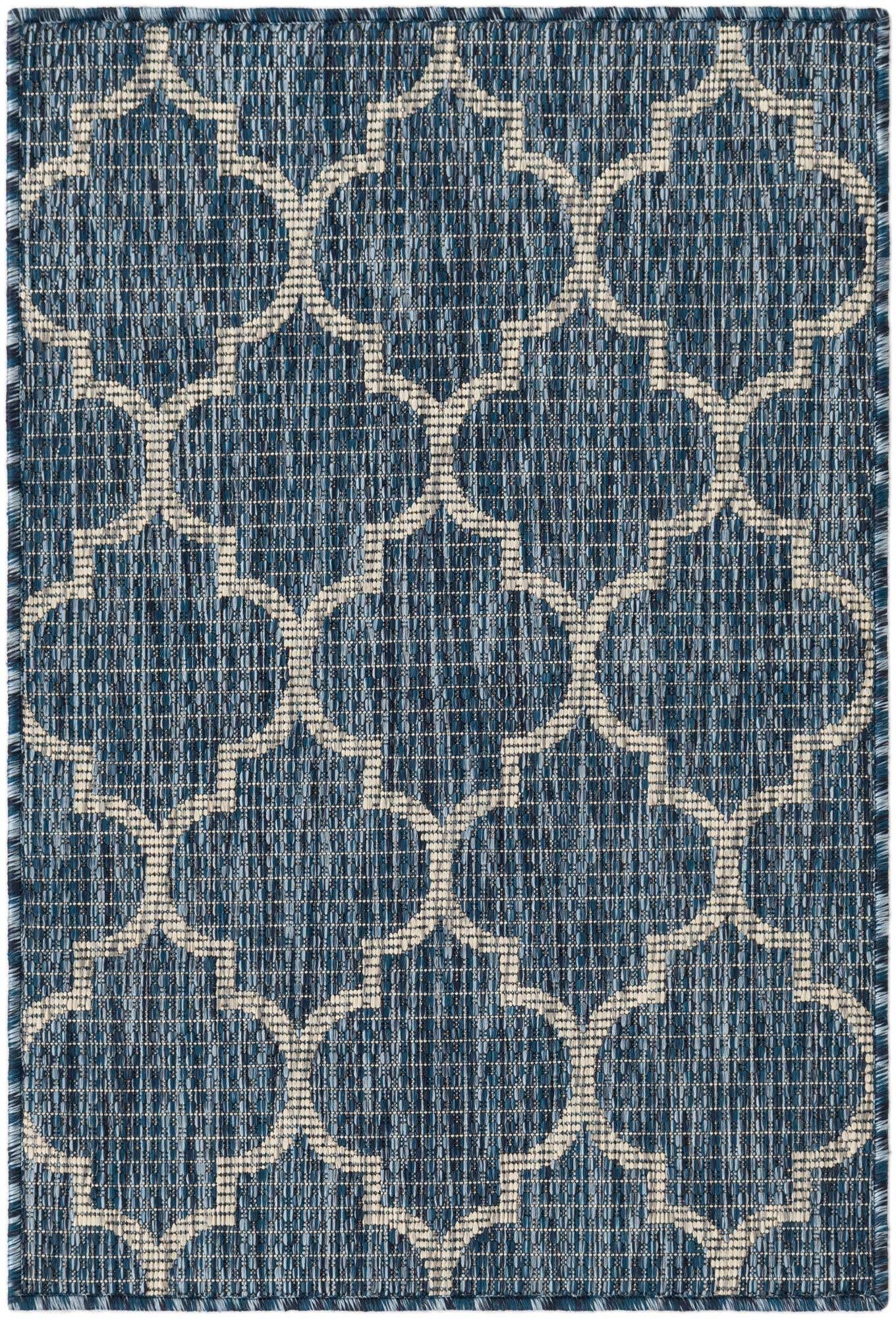 2' x 3' Easy-Clean Lattice Indoor / Outdoor Rug