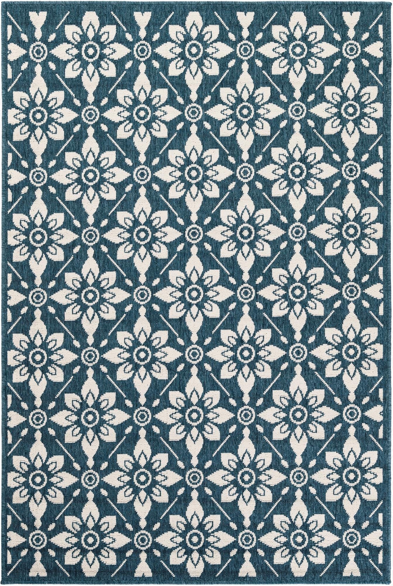 4' x 6' Washable Lattice Indoor / Outdoor Rug