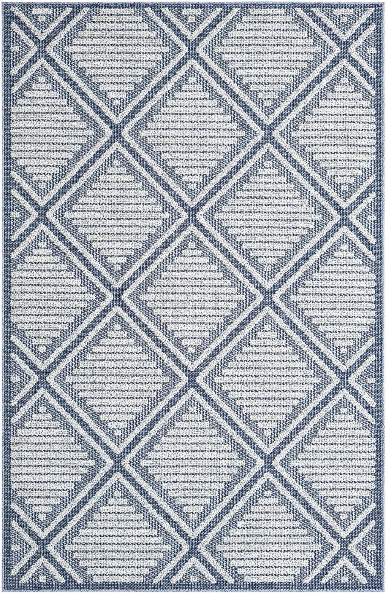 5' 3 x 8' Washable Lattice Indoor / Outdoor Rug