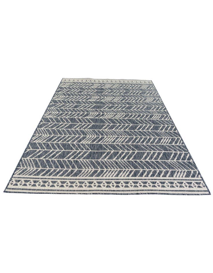 Detail image of 5' 3 x 7' 8 Easy-Clean Modern Indoor / Outdoor Rug