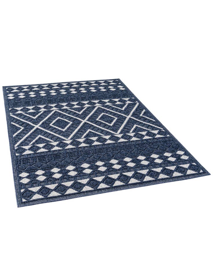 Detail image of 5' 3 x 7' 9 Easy-Clean Modern Indoor / Outdoor Rug