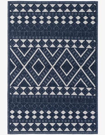 5' 3 x 7' 9 Easy-Clean Modern Indoor / Outdoor Rug
