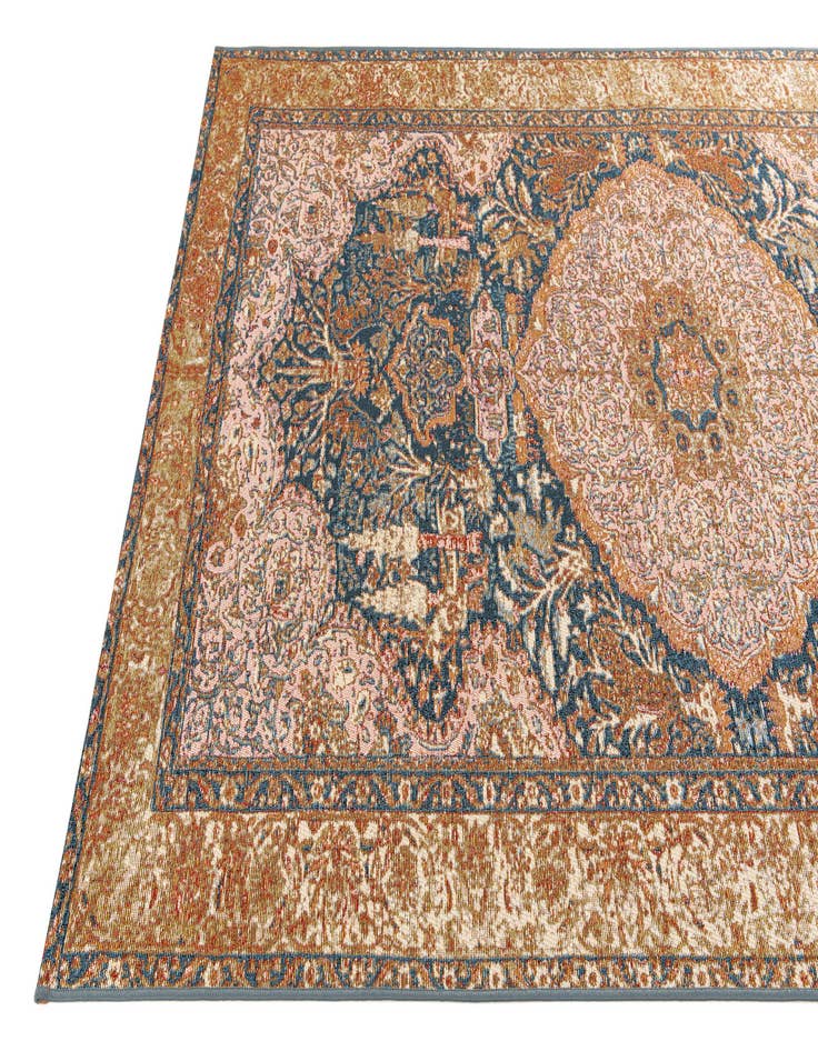 Detail image of 5' 3 x 7' 8 Easy-Clean Traditional Indoor / Outdoor Rug