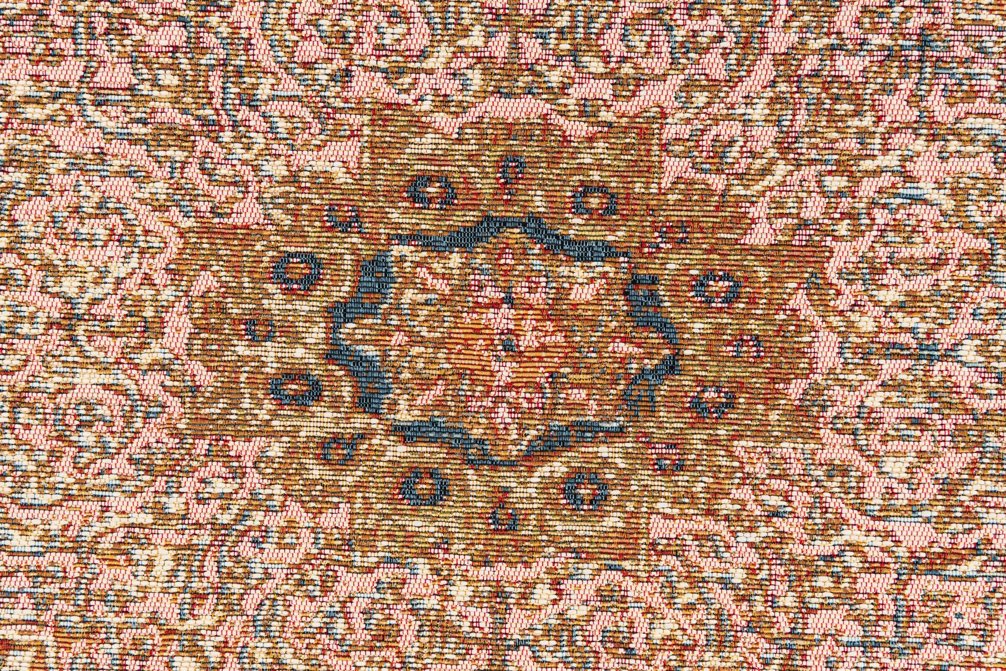 5' 3 x 7' 8 Easy-Clean Traditional Indoor / Outdoor Rug